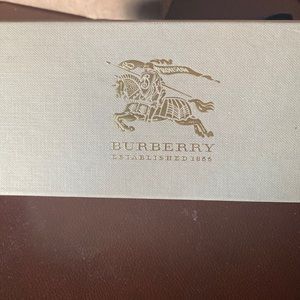 Burberry sunglasses .I wear 3 times good condition